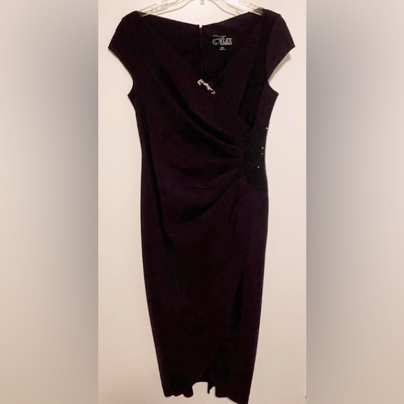 Alex Evenings Plum Evening Gown, 16P, New Without Tags - Picture 2 of 3